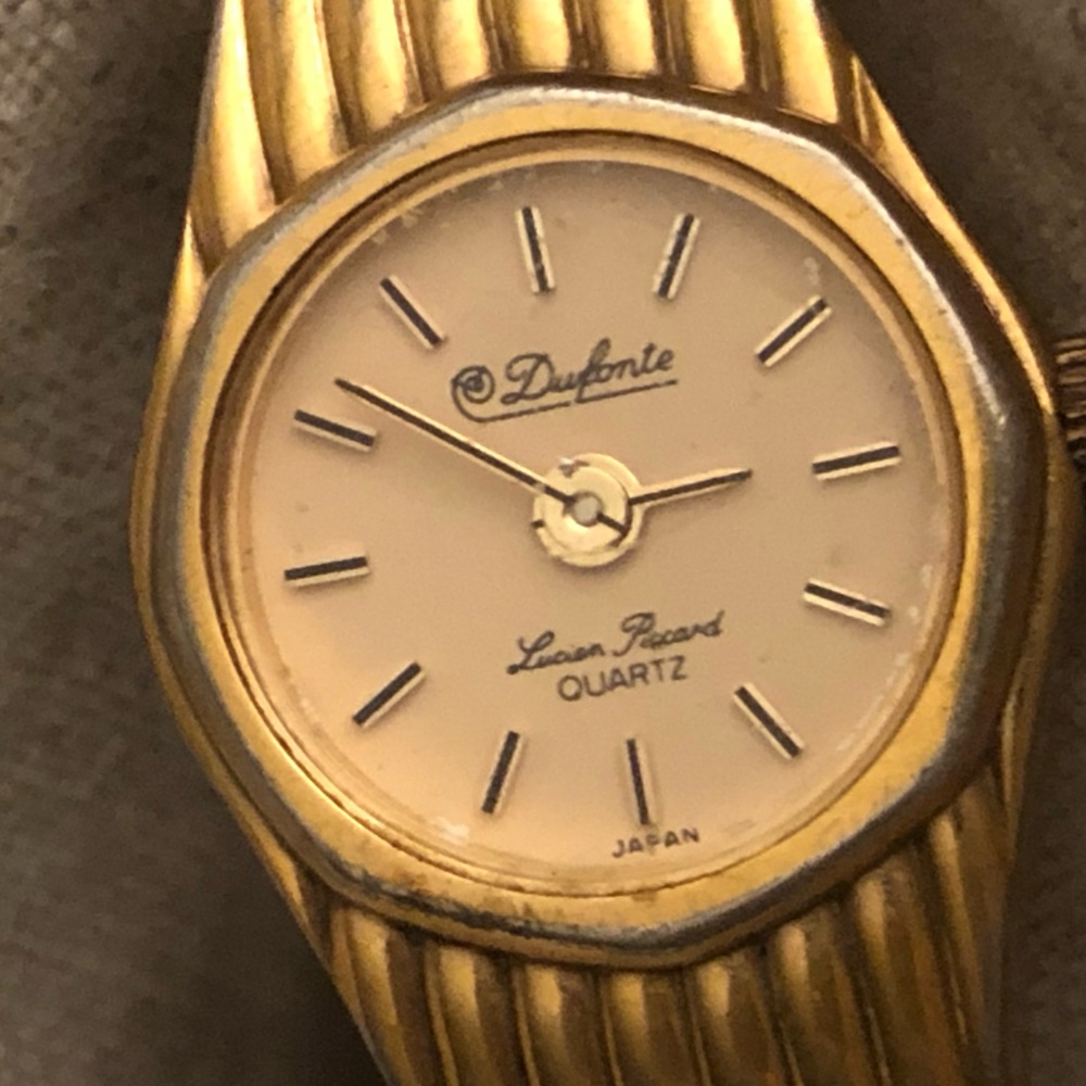 Vintage gold-tone by Lucien Piccard